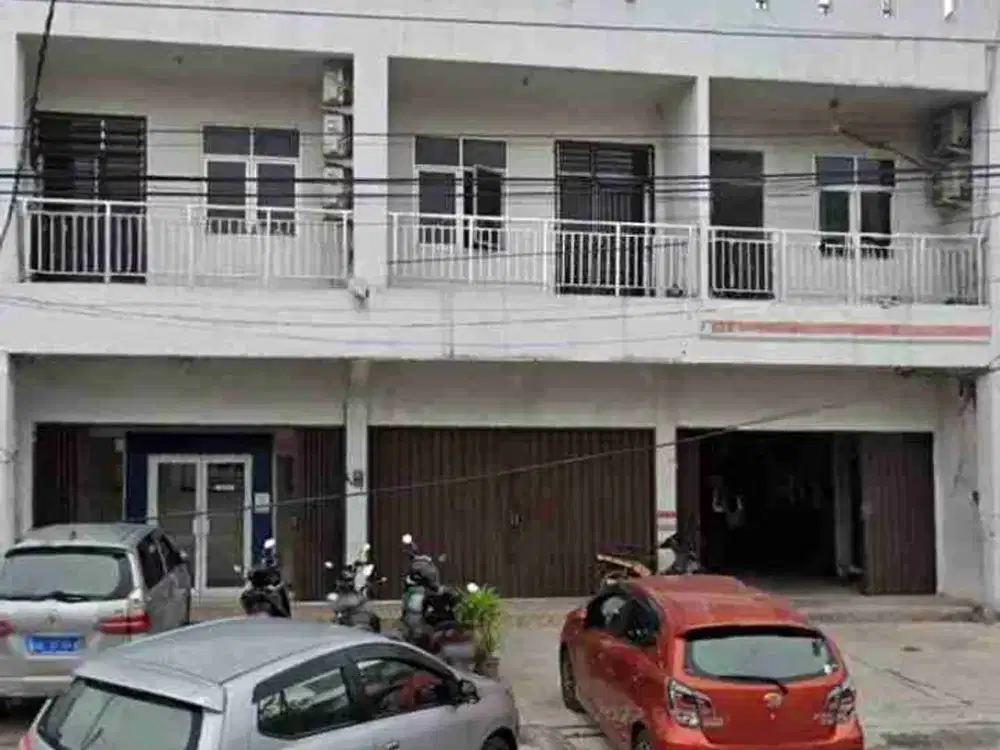 DISEWAKAN SEGERA..! RUKO STRATEGIS 2,5 LANTAI PONDOK KOPI RAYA - JAKARTA TIMUR