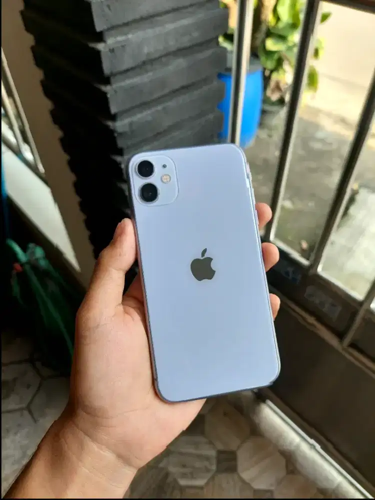 iPhone 11 64GB All Oprator