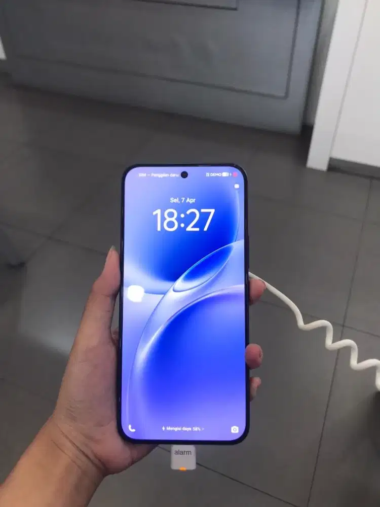 handphone vivo v70fe