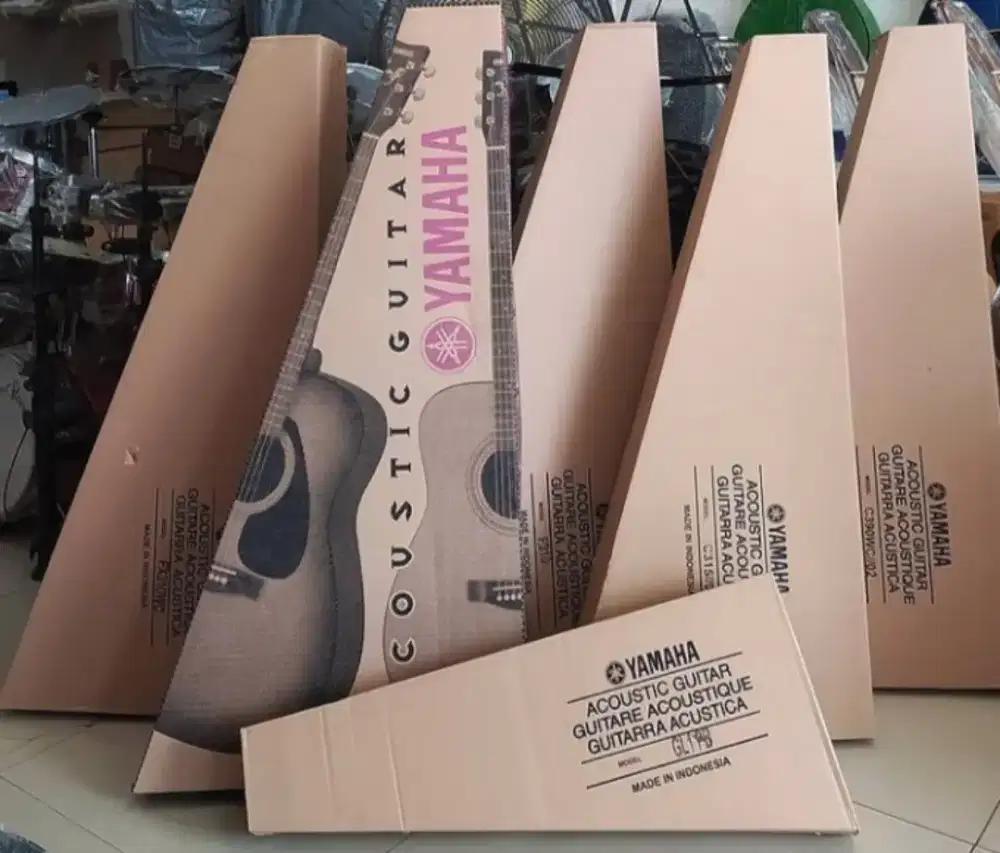 Wadahnya Gitar YAMAHA ORIGINAL
