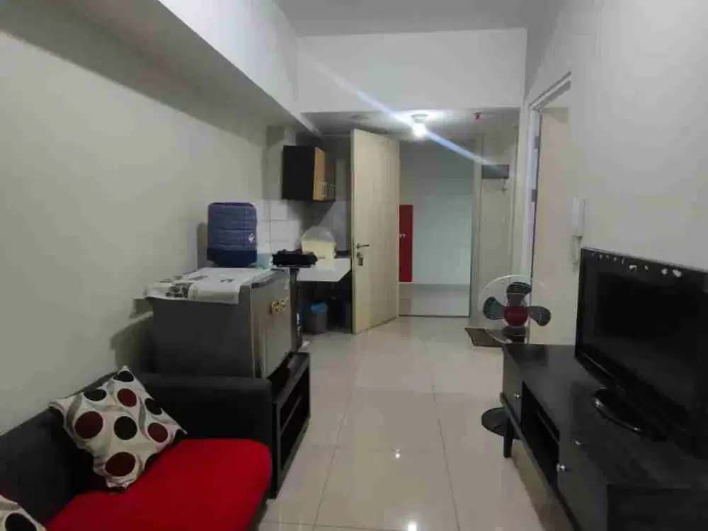 disewakan apartemen furnished 2br the Springlake Summarecon Bekasi