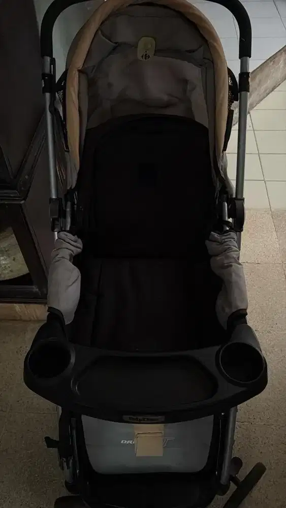 stroller baby does