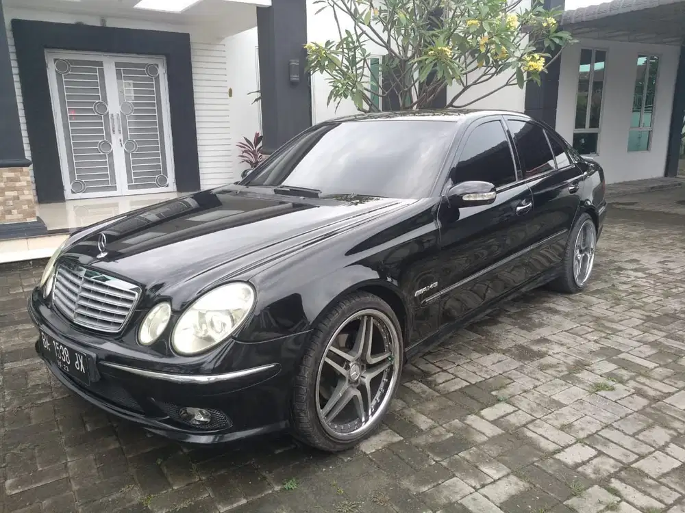 Mercedes-Benz E280 2008 Bensin