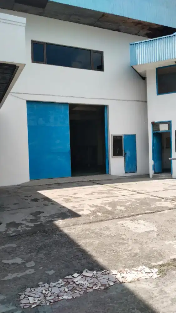 Disewakan Gudang Siap Pakai di Jl. Pembangunan, Tangerang, Banten