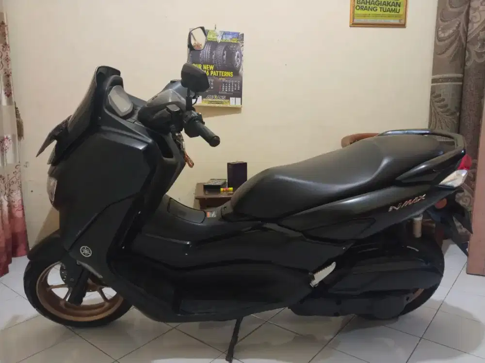 YAMAHA NMAX NON ABS 2021