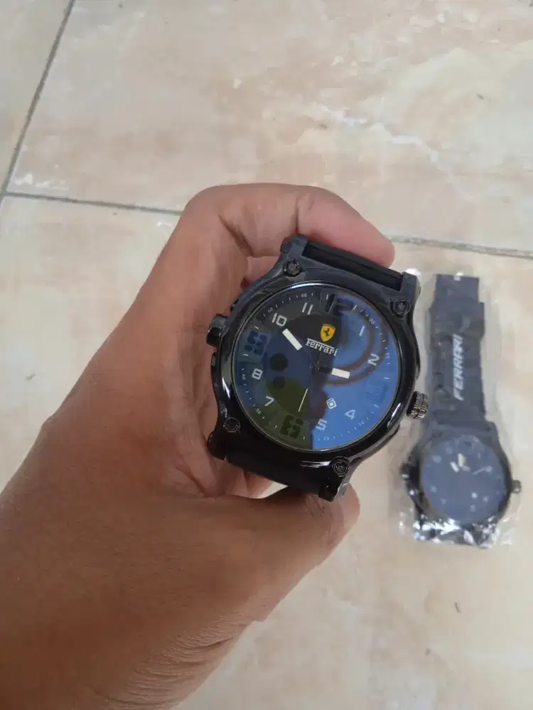 Jam tangan pria analog ada tanggalan baru strip karet tebal poris