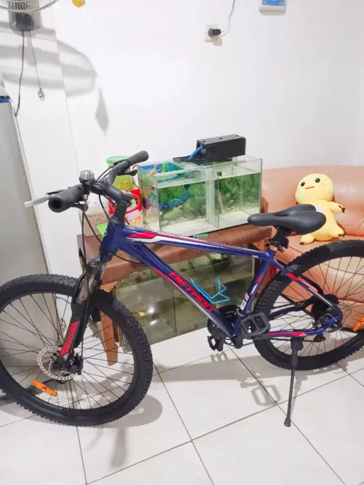 Sepeda mtb united Detroit 1.1 ukuran 27.5