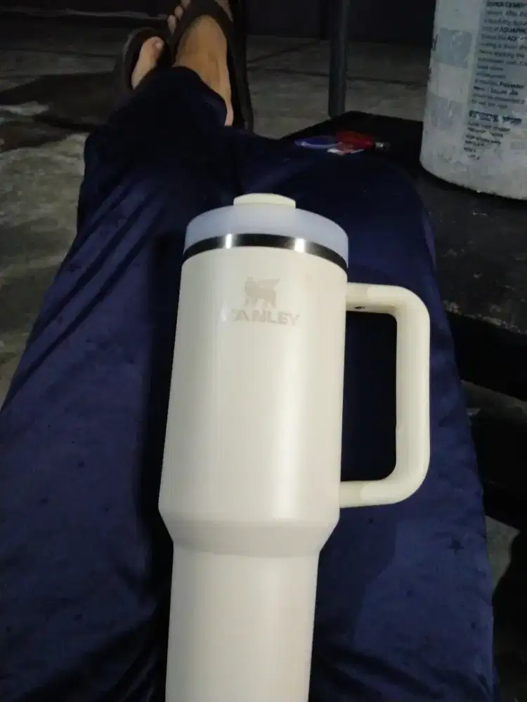 Tumbler Stanley asli