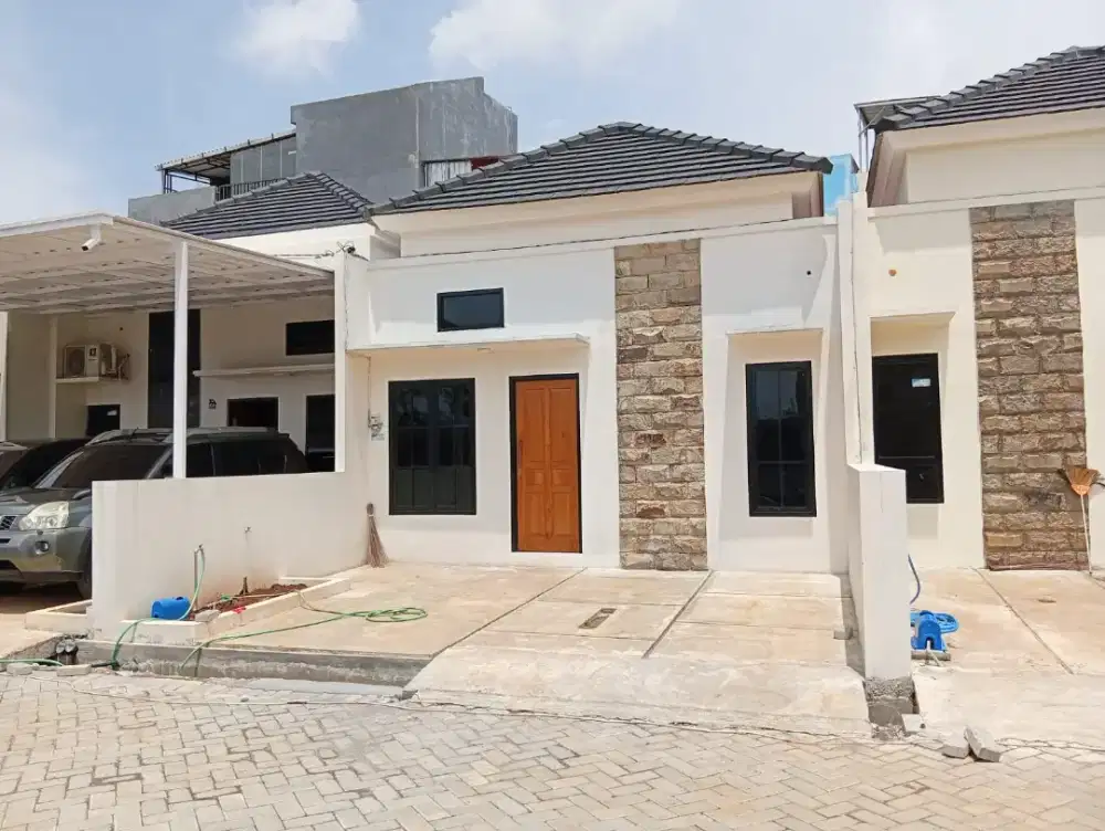 Rumah Banyumanik dekat Undip dijual murah SHM ready dikota Semarang