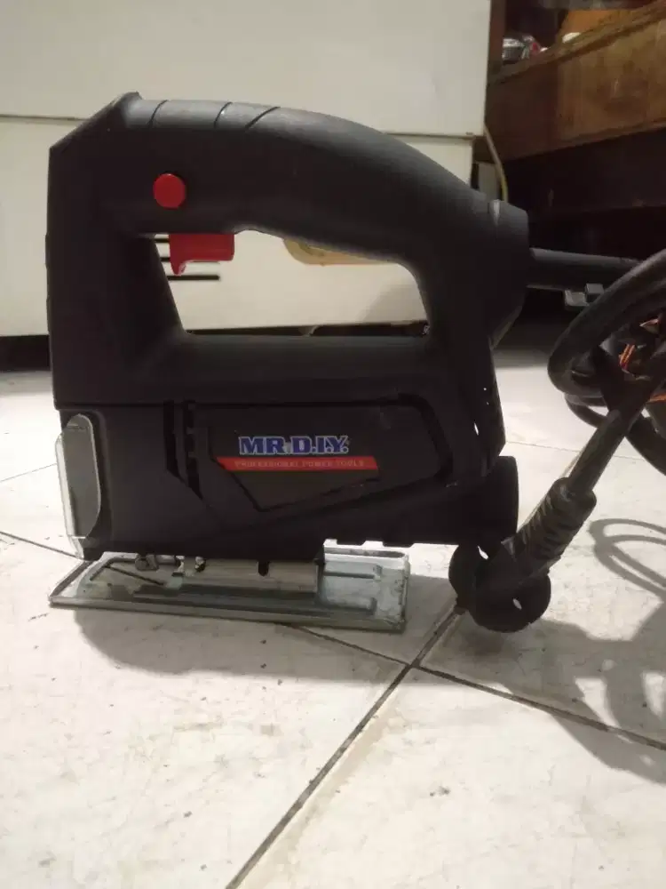 Jigsaw MR , DIY