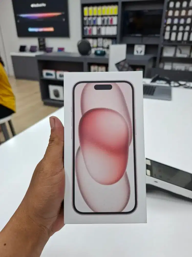 Ipone 15 promo cicilan bunga 0% syarat cukup ktp saja