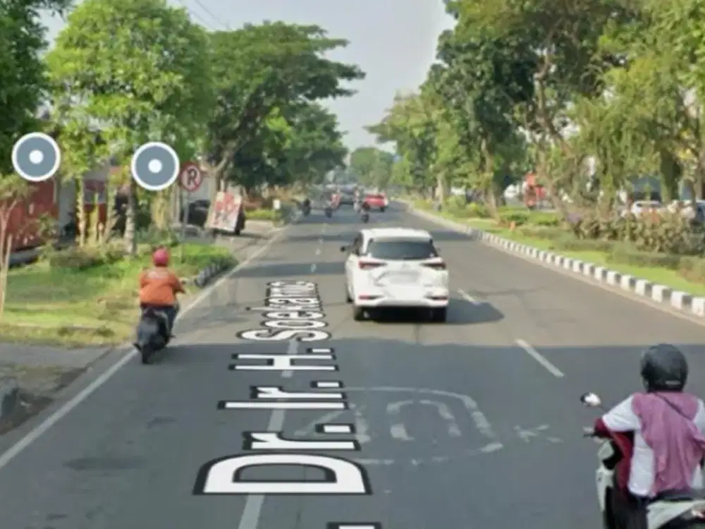 Tanah Raya merr  depan bank jatim merr sebelum mie gacoan merr ir soekarno
