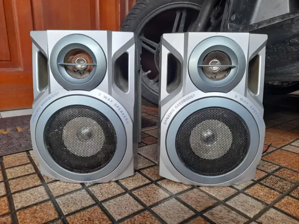 Polytron speaker pasiv