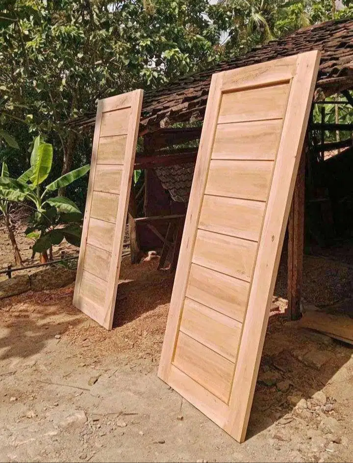 Jual pintu minimalis bahan kayu mahoni