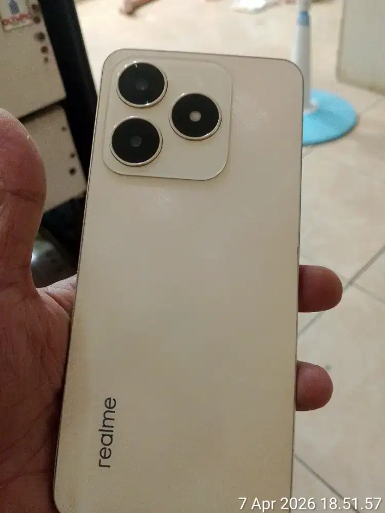 Realme c61 ram 8+8 /256