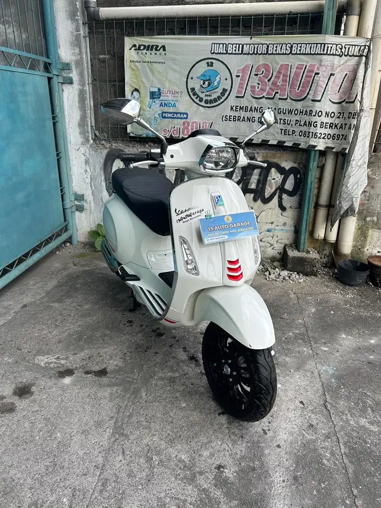 Vespa Sprint S Putih 150 ABS Iget Facelift KM Low 6rb White LED