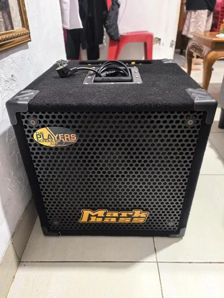 Ampli Markbass Little Mark 250 1x15 Combo Amplifier