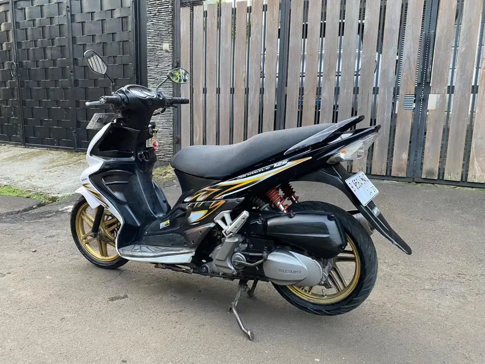 Skywave putih hitam langka