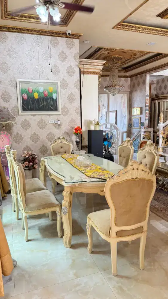 1 set kursi meja makan asli kayu jati.