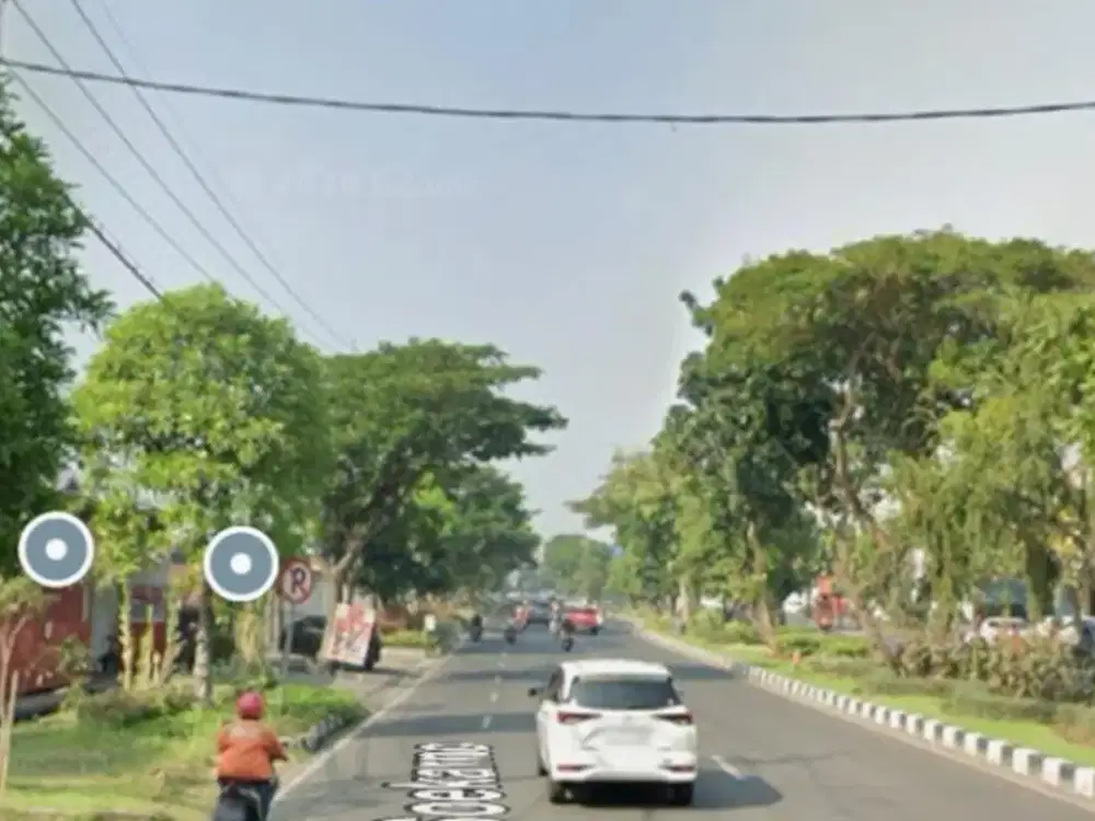 Tanah Raya merr  depan bank jatim merr sebelum mie gacoan merr ir soekarno