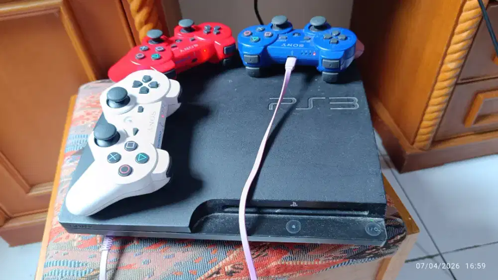 PS 3 Slim Second 149 GB HEN kabel komplit bonus 2 stik