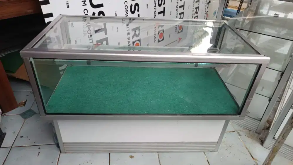 Jual Etalase conuter HP second, Lok Pamulang barat, Tangsel