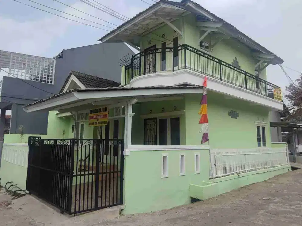 Rumah 2 lantai di ciaul kota sukabumi