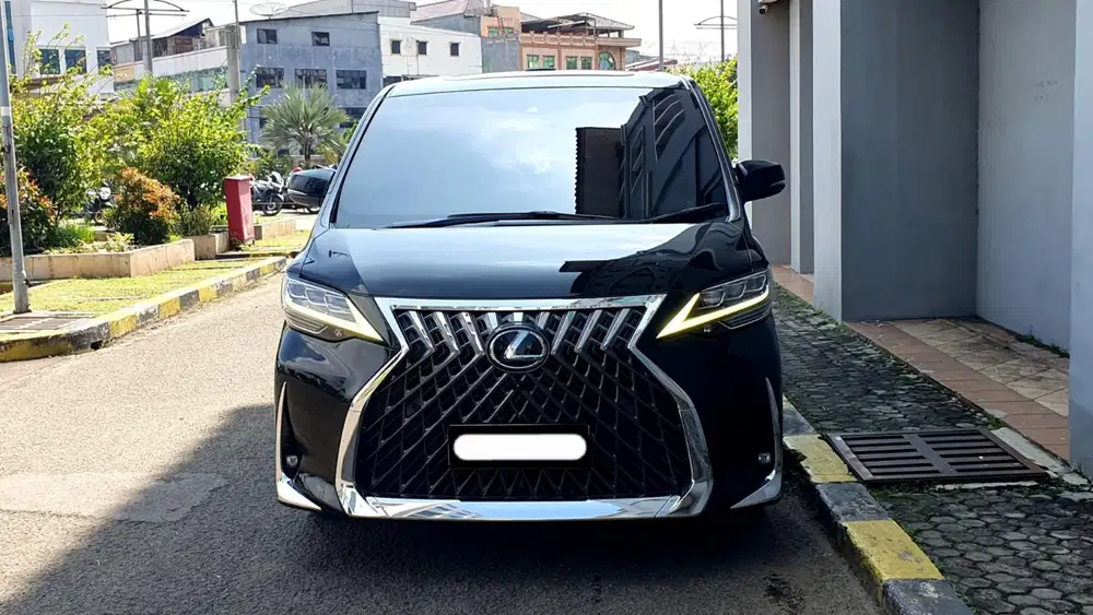 Lexus lm350 7 seater 2020 hitam pajak panjang