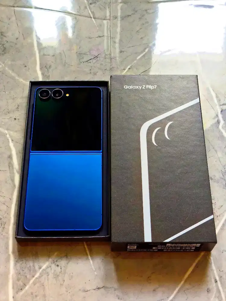 TT BT Samsung Galaxy Z Flip 7 Bagus bukan Fold 5 6 S24 plus S23 Ultra