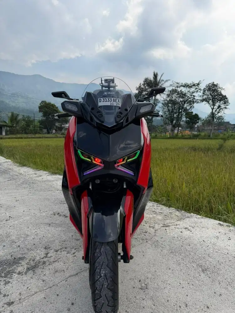 Xmax conected 2024 modif