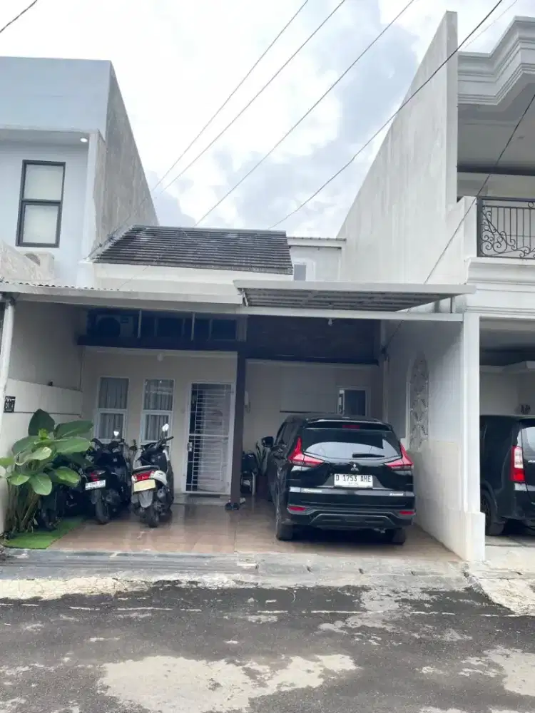 DIJUAL.. Rumah daerah Soekarno Hatta