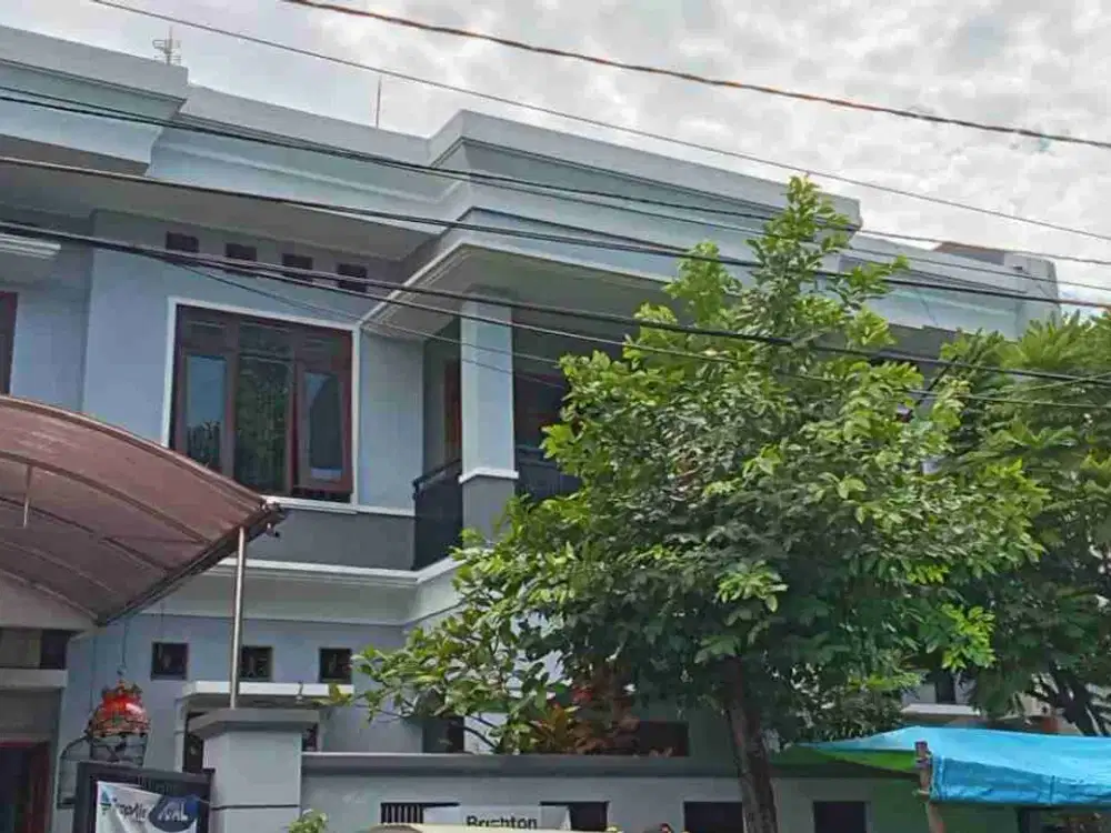 Rumah Megah Full Furnished. Manyar Surabaya Dekat Mall dan Unair