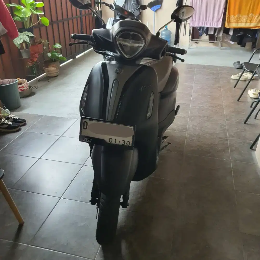 Yamaha Grand Filano Lux 2024 Hitam Mulus