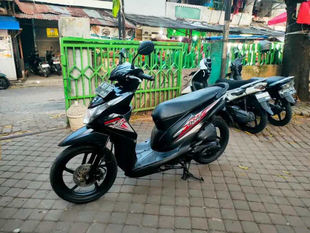 Honda Beat 110cc PGM-FI Tahun 2016