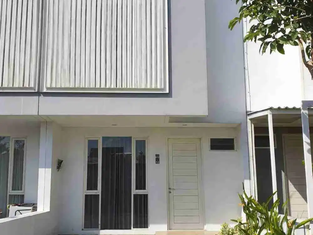 Jual rumah baru The OASIA DIAN ISTANA dekat Royal Residence, Graha Famili, Pakuwon