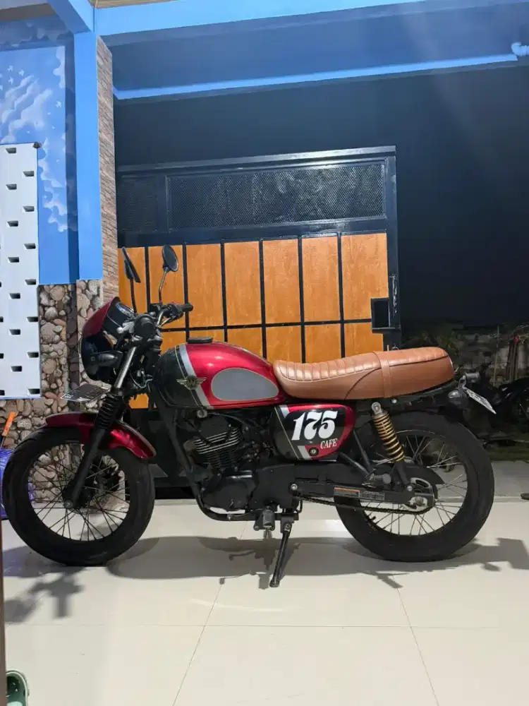Dijual motor Kawasaki 175