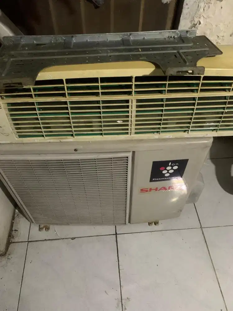 DIJUAL AC SPLIT MERK SHARP TYPE PLASMA CLUSTER