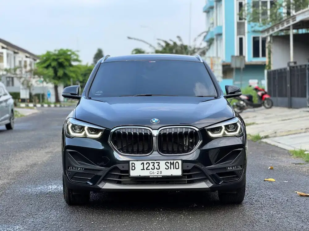 BMW X1 1.8i sDrive LCI AT Bensin 2021