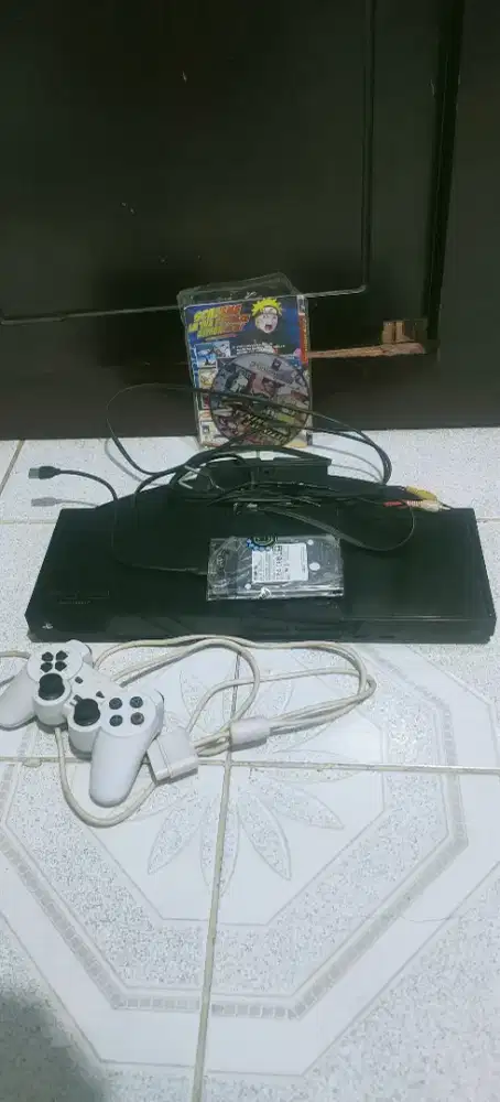 PlayStation Sony bravia atau PX 300 hardisk 500 GB kondisi normal