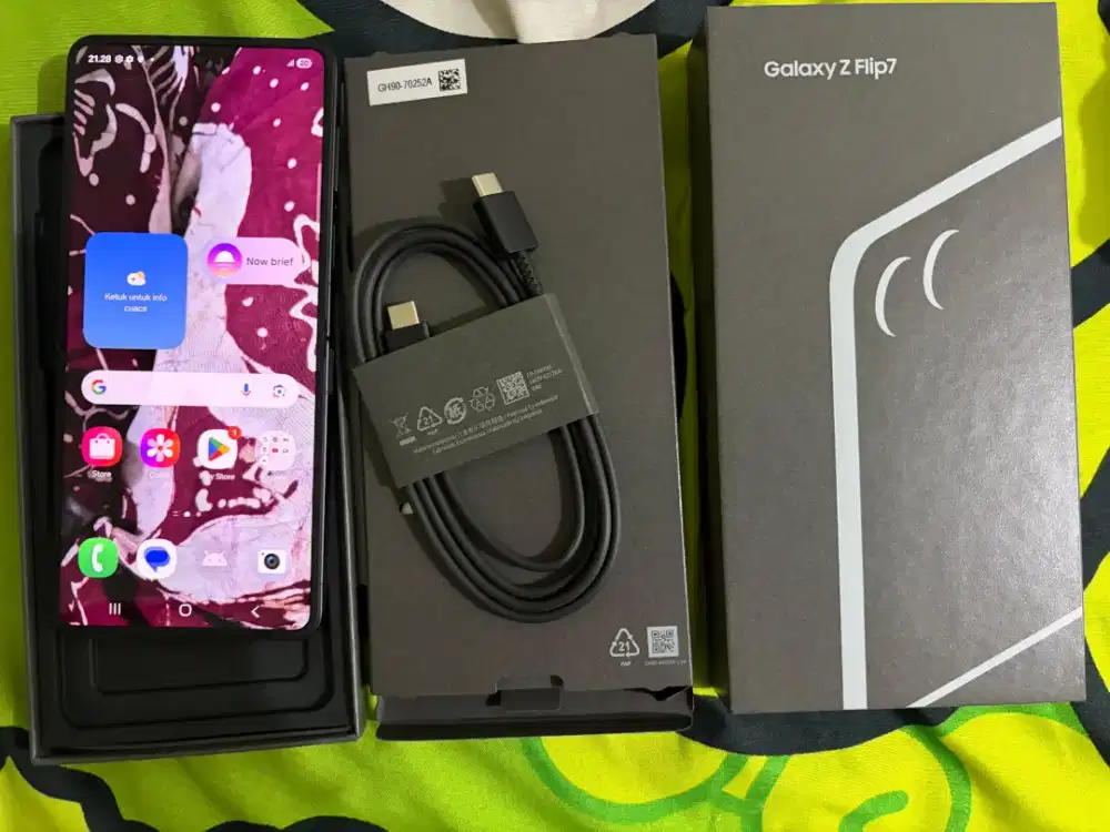 SAMSUNG FLIP 7 256GB