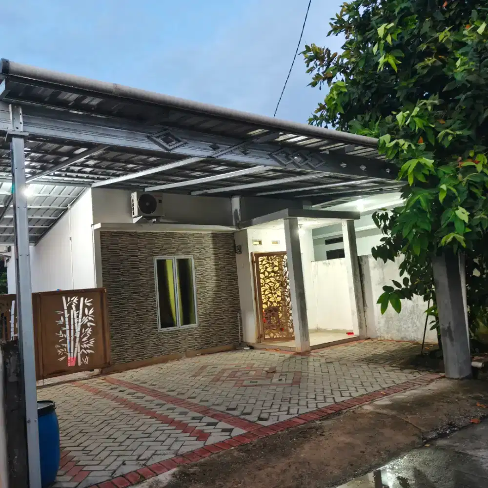 rumah dengan lingkungan yg asri dan nyaman, serta tenang