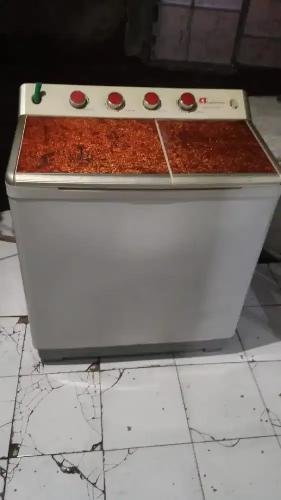 mesin cuci 2 tabung merek DAIMITSU