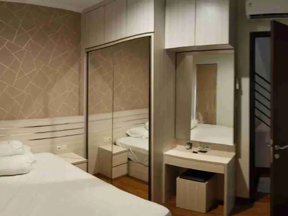 rumah bagus siap huni dekat mall di summarecon bekasi, bekasi