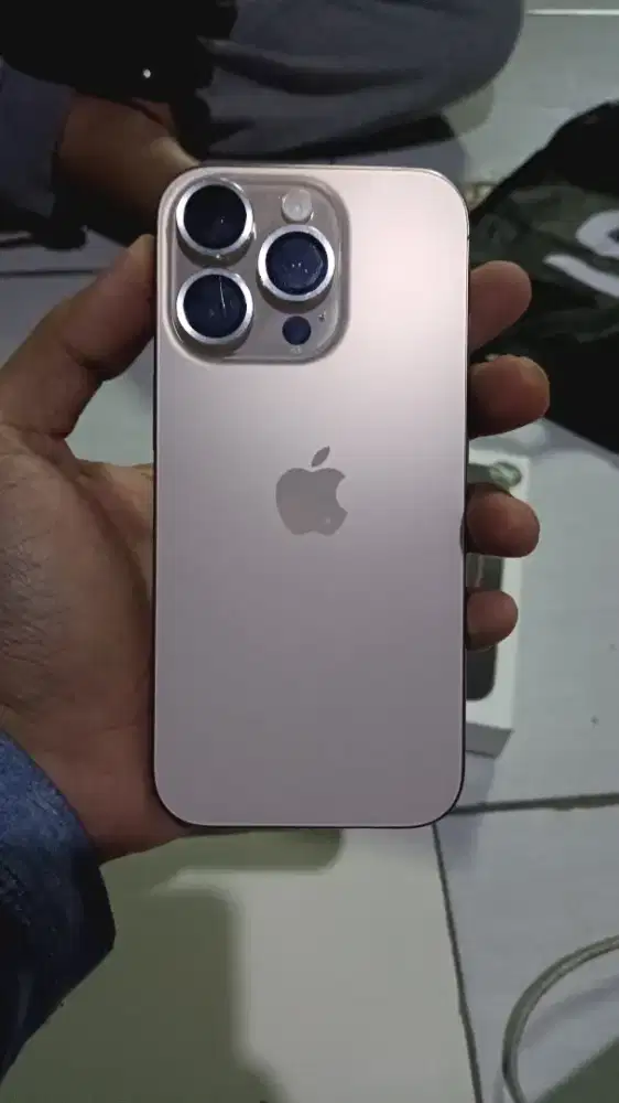 Iphone 16 pro 256 gb ibox