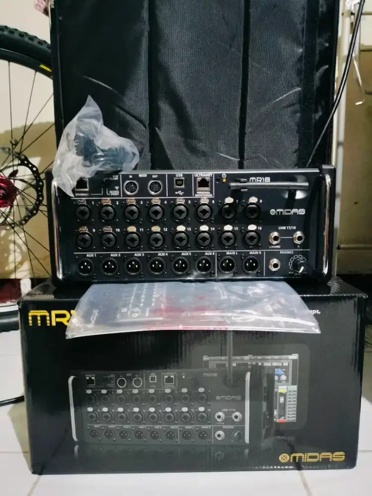 Mixer Digital Midas MR18 new sudah update firmware