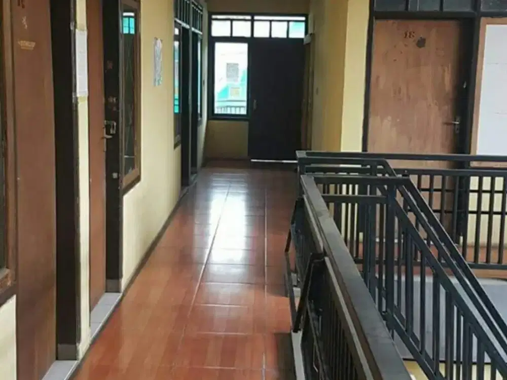 Kos Kost 18 Kamar Tengah Kota Jl. Moh Yunus Sayap Pajajaran