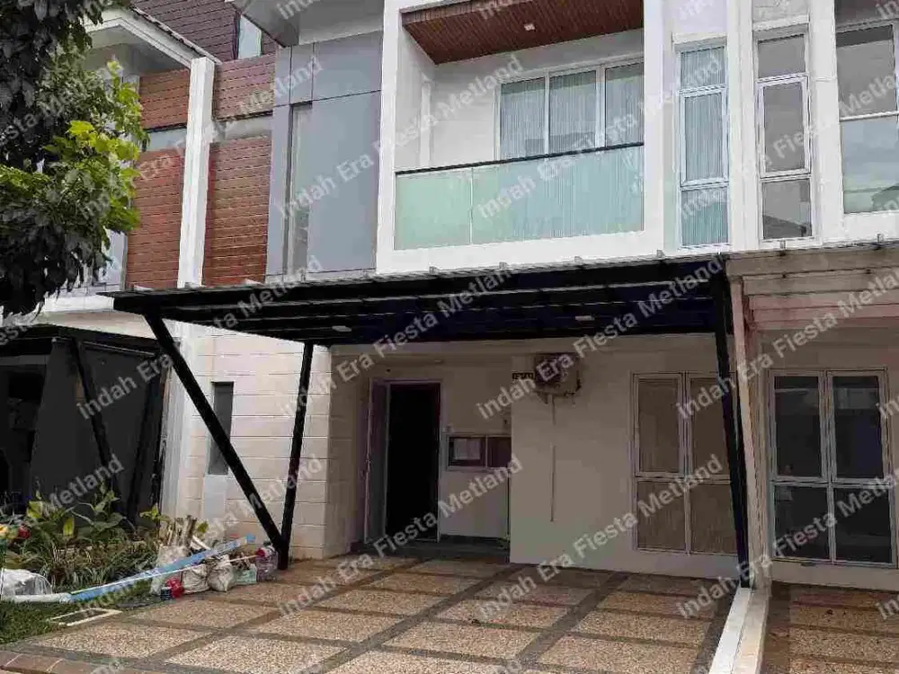 Rumah Bagus Riviera puri