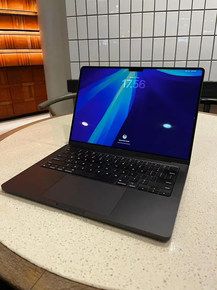 MacBook Pro 14 inch m4 pro 24gb/1tb ibox