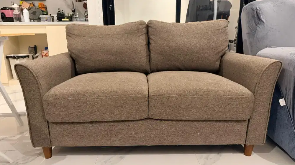 Sofa bekas 2 seater