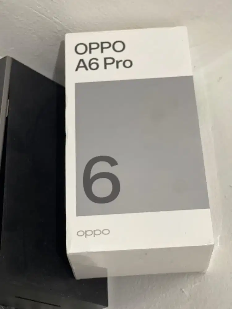 OPPO A6 Pro 4G -  8/128GB (Warna Merah Muda / PINK)